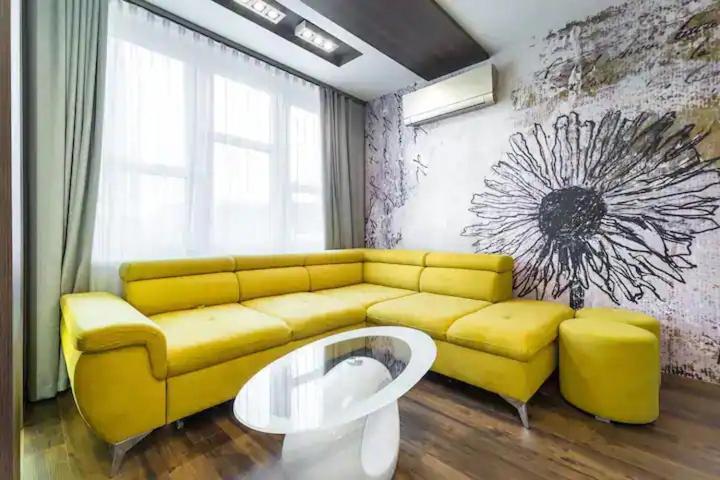 Appartamento Studio Apartman Budapest Sziveben Esterno foto